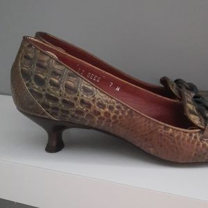 Vintage Brown Alligator Pumps